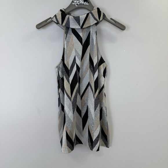 Trina Turk Jocular Top🩶 - Picture 5 of 11